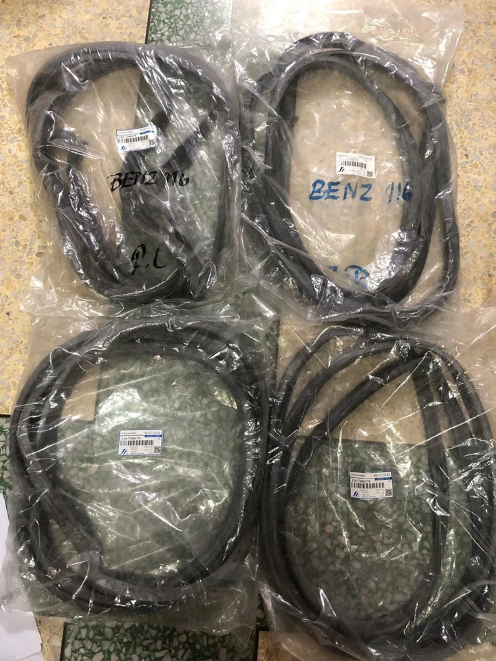 PORTA VEDAÇÃO DE BORRACHA TIRA METEOROLÓGICA PARA MERCEDES BENZ W116 280SE 450SE S CLASS 1972-80 - Imagem 2 de 4