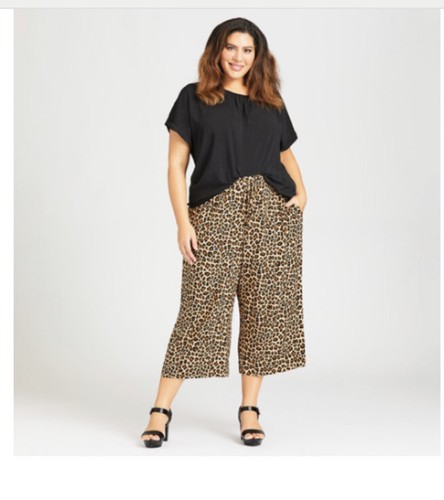 leopard cropped wide leg trousers - Picture 2 of 2