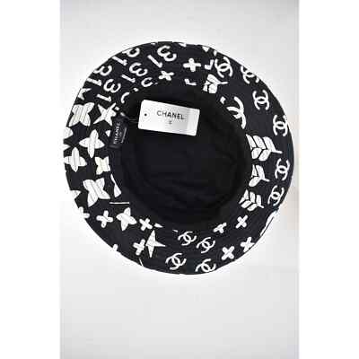 Chanel 22P Black White Graffiti CC Silver Logo Sun Cloche  display picture 3