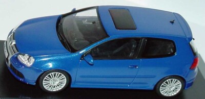 RARE VW GOLF 5 V R32 3.2 V6 4-MOTION DEEP BLUE 1:43 MINICHAMPS