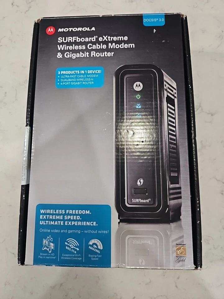 Motorola SBG6580 SURFboard eXtreme Wireless Cable Modem & Gigabit Router - Image 2 of 4