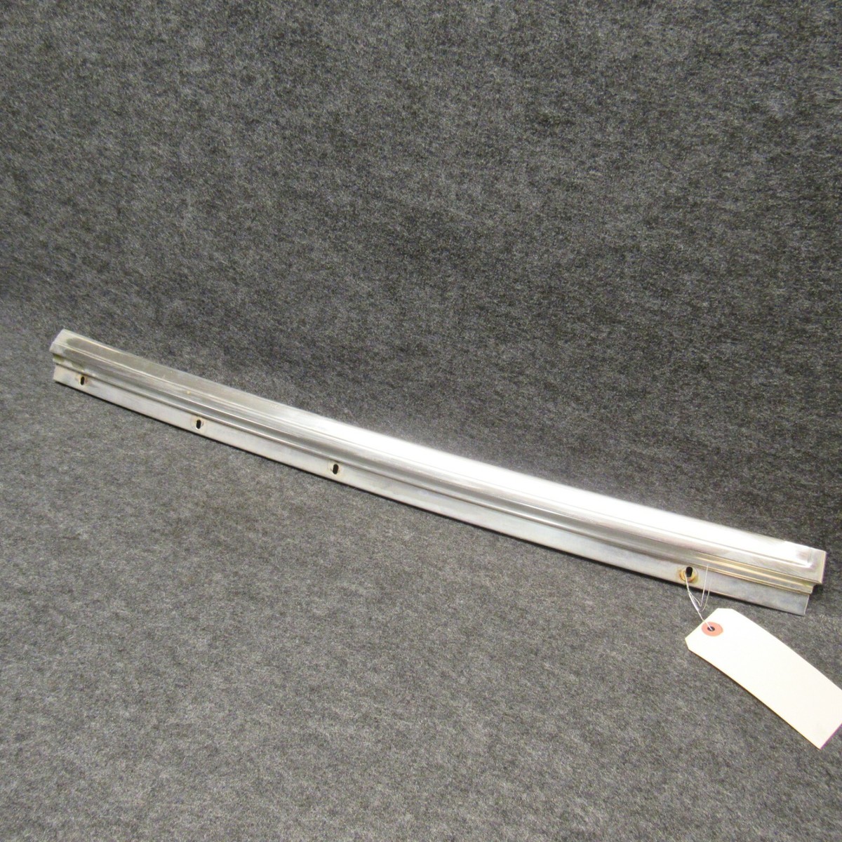 1979 Olds Cutlass Salon Sedan RH Quarter Vent Glass Trim Molding