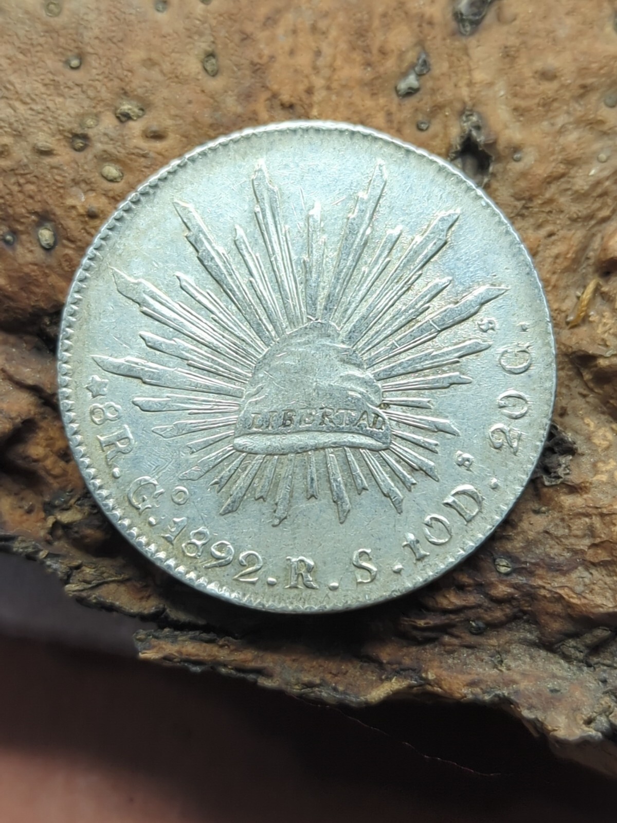 Picture 1 of 2