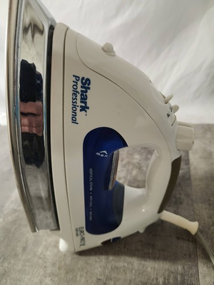 #ad Shark Professional Euro Pro X Model EP480 Auto Shut Off Tested $32.87