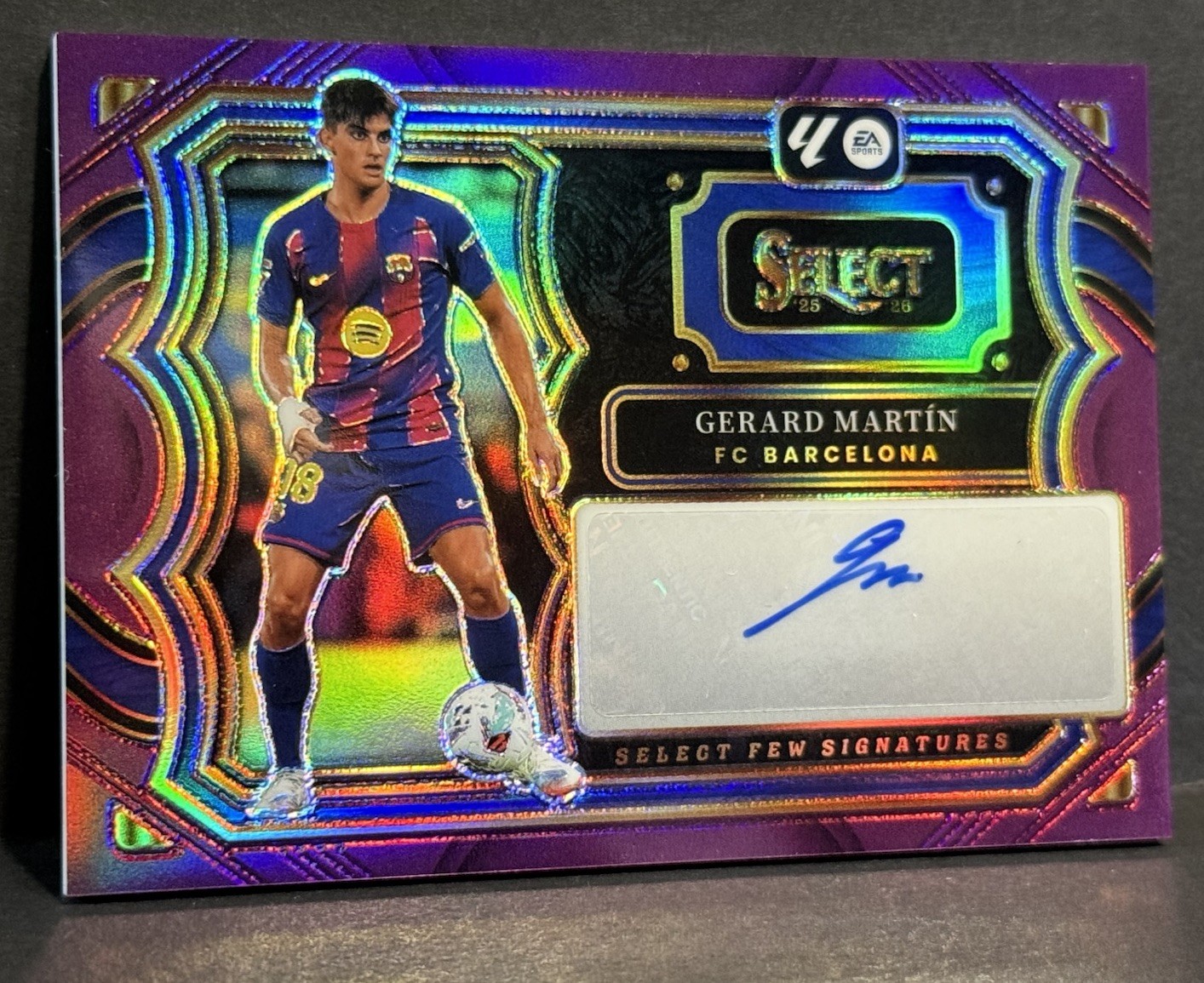 2025-26 Panini Select La Liga Barcelona Gerard Martin Auto Purple Prizm /49 view 3