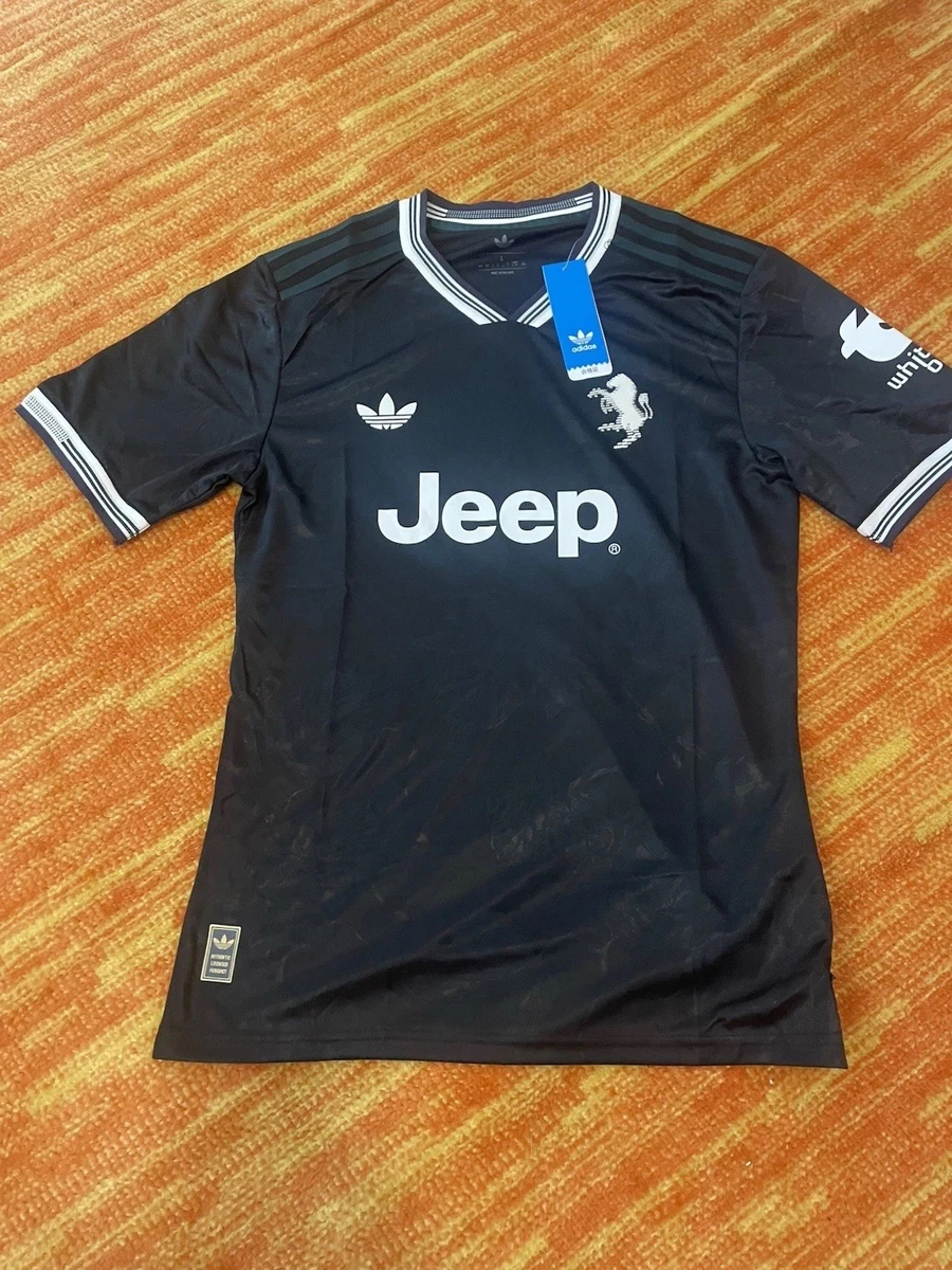 Cristiano Ronaldo Juventus Black International Club Soccer Fan