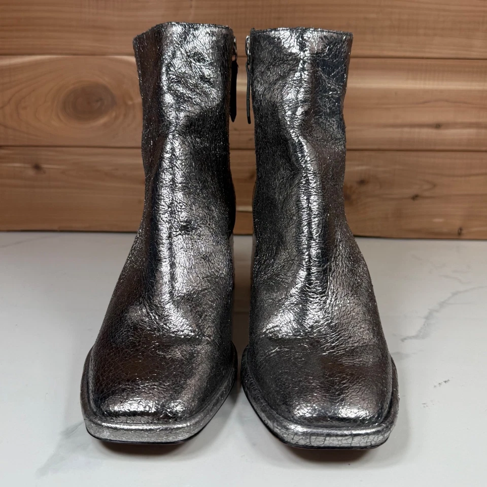 Botines Schutz plateados metálicos de cuero agrietado con tacón ancho para mujer talla 8B Foto 3 de 4