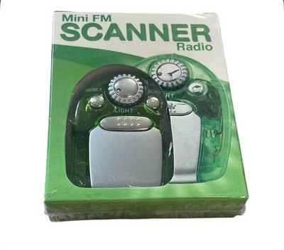 Brand New Green Vintage Mini FM Auto Scan Radio