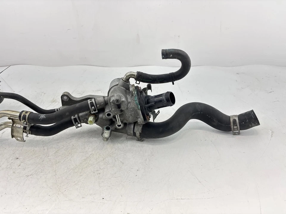 Caixa de termostato de água refrigerante Acura Rdx 2019 - 2024 com mangueiras fabricante de equipamento original - Imagem 2 de 4