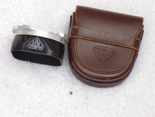 Rolleiflex Bayonet 2. Lens hood .
