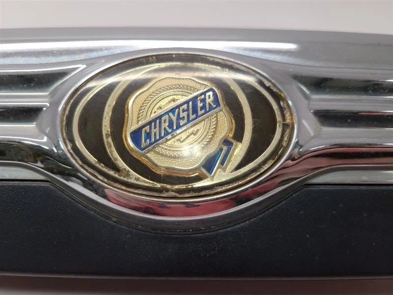 08 09 10 克莱斯勒 TOWN COUNTRY REAR TRUNK TAIL GATE HATCH HANDLE TRIM WO 相机 — 第 3/4 张图片