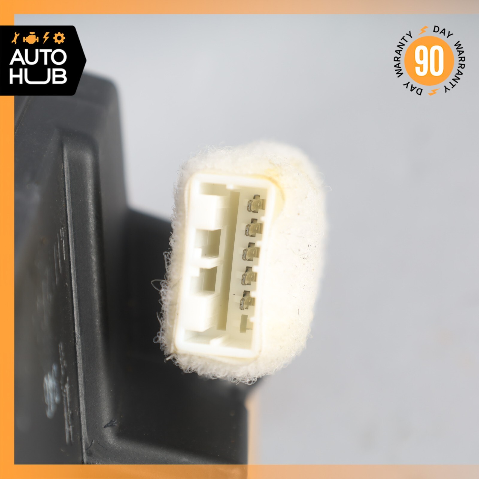 03-08 Maserati Quattroporte M139 Overhead Console Switch 69149330 OEM