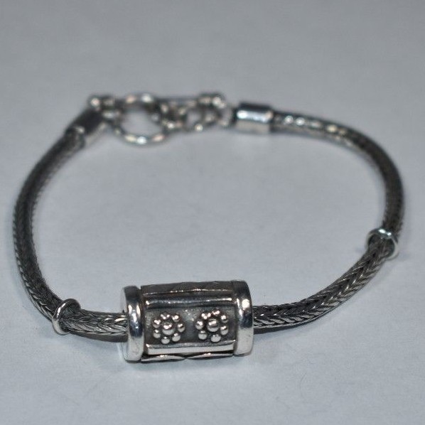 Solid Sterling Silver 925 Wheat Link Toggle Clasp… - image 1