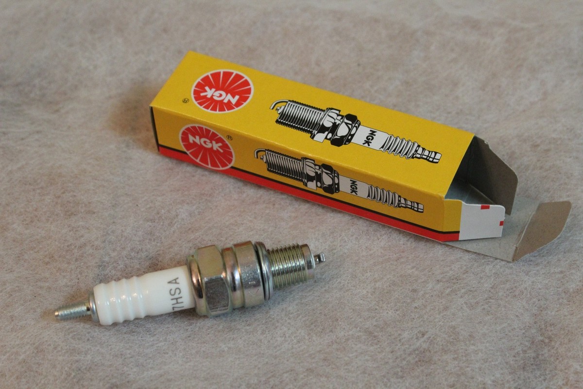 Racing CDI Box 6 Pin + Ignition Coil +Spark Plug for GY6 50-150cc Moped Scooter | UK
