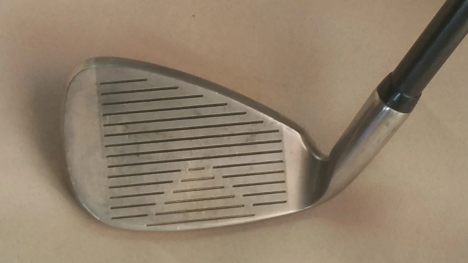 LYNX Black Cat 9 Iron Graphite 'R' Flex - RH - Image 4 of 4