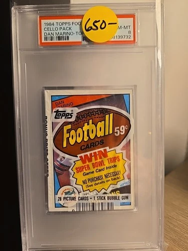 1984 Topps Football Cello Pack Dan Marino Top PSA 8 NM-MT 9732