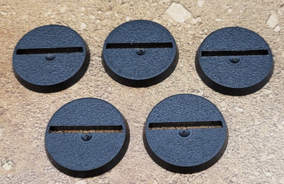 Warhammer Tabletop Base: 5x CITADEL Rundbase (25 mm) mit Schlitz - Bases
