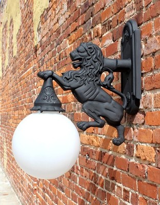 Wall Mounted Lion Sconce for Indoor or Outdoor come w Ball Shade