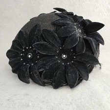 VINTAGE Mr. John Hat Fascinator Fitted Womens Black Velvet Flower Feather 60s