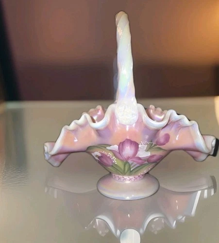 FENTON GLASS LEGACY COLLECTION Iridescent Rosaline Basket SIGNED W/LABEL 9"H