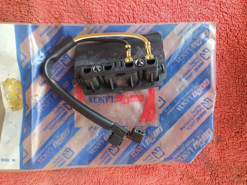 FIAT UNO MK2 SUPER ORIGINAL BASE TAILGATE WIPER CONTACT 7642034 - Picture 3 of 5