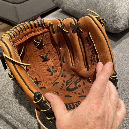 Baseball Glove Wilson A9645 RHT Right Handed Thrower Leather 11.5" FPS Softball - Picture 3 of 4
