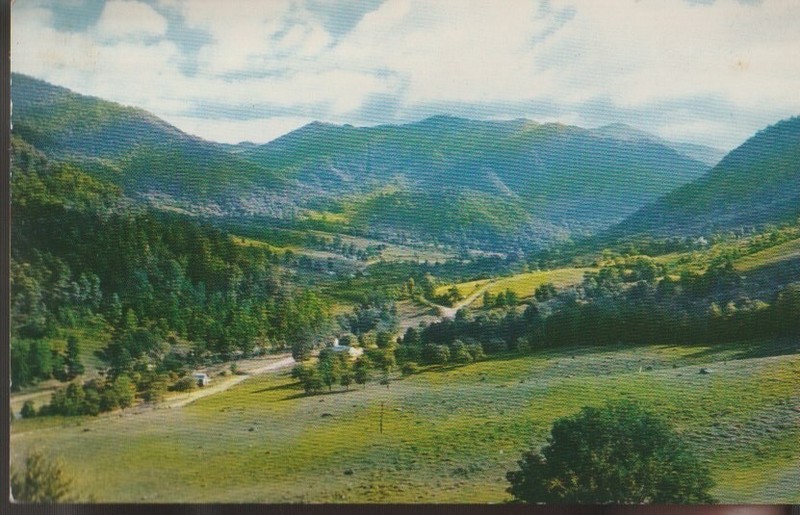 Vintag eunposted Postcard "Maggie Valley, North Carolina" Soco Gap, North Caroli