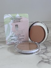 New in Box Clinique Stay-Matte Sheer Pressed Powder Oil Free  02 Stay Neutral