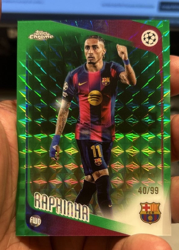 2025-26 Topps Chrome Uefa Club Competitions - Raphinha #97 Green Geometric...