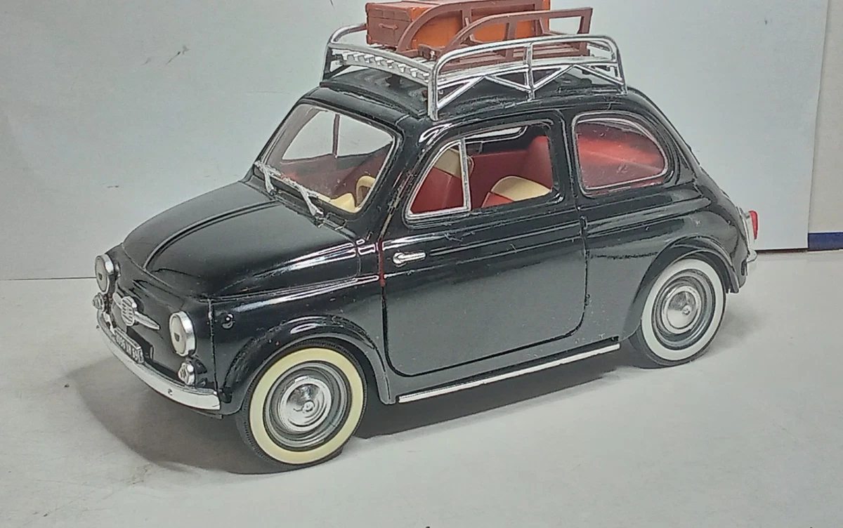 Fiat 500 Abarth F595 Blanche Miniature Solido 1:18 – Véhicule 2022 – Occasion