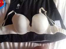 White Lace Underwire Bra with Adjustable Straps