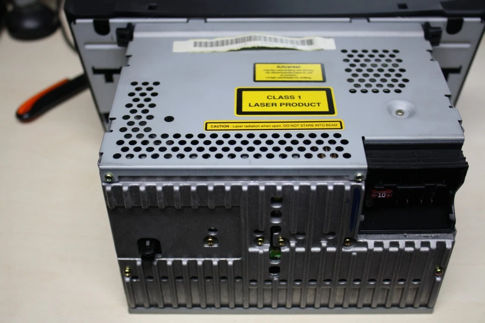 Mercedes E-Klasse W211 Autoradio Radio Audio 20 MF2311 A2118209889 - Bild 2 von 4