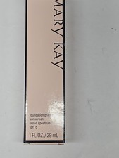 Mary Kay Foundation Primer Sunscreen SPF 15 (exp 21) Size 1 oz #054105 NIB