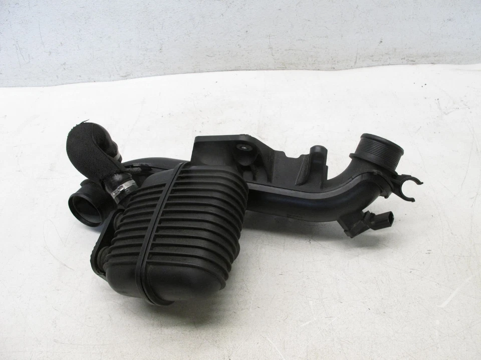 09-17 AUDI 8T B8 A4 A5 QUATTRO 2.0 TFSI TURBO INTERCOOLER PRESSURE HOSE PIPE 051 - Image 2 of 4