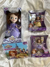NEW 2012-2013 DISNEY SOFIA THE FIRST SINGING “ANYTHING SONG” 12” DOLL SET + BOOK