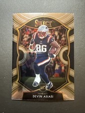 2020 Panini Select Concourse Devin Asiasi #100 (RC)