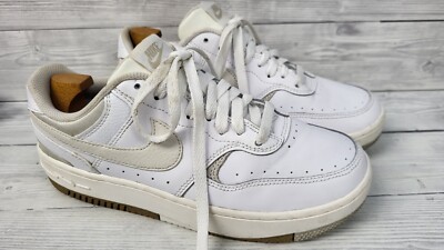 Nike White Gamma Force Turnschuhe Gr. 5,5 PT