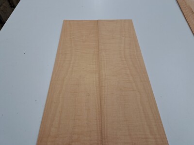 Figürliches verwittertes Bergahornfurnier - 9 NATURHOLZ Blätter - 450 mm x 130 mm
