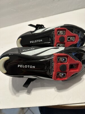Chaussures de cyclisme Peloton 40 homme taille 7 femme 9 noir