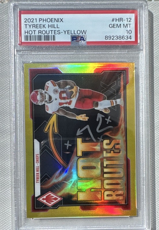 Panini 2021 Phoenix Tyreek Hill Hot Routes Yellow /75 #HR-12 PSA 10