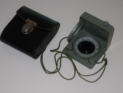 GDR Freiberg Precision Mechanics Compass System ''Bezard'' with Leather Case