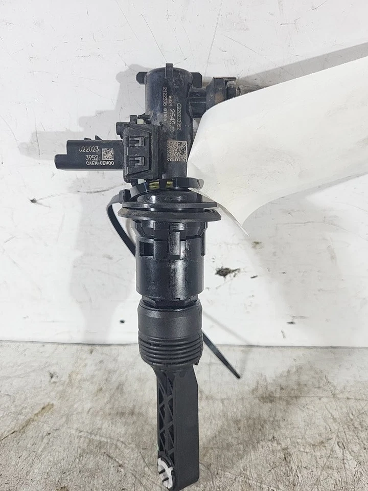 Peugeot 2008 Puretech MK2 FL hatchback 2019-2023 1199 embrague cilindro esclavo P50 Foto 2 de 4