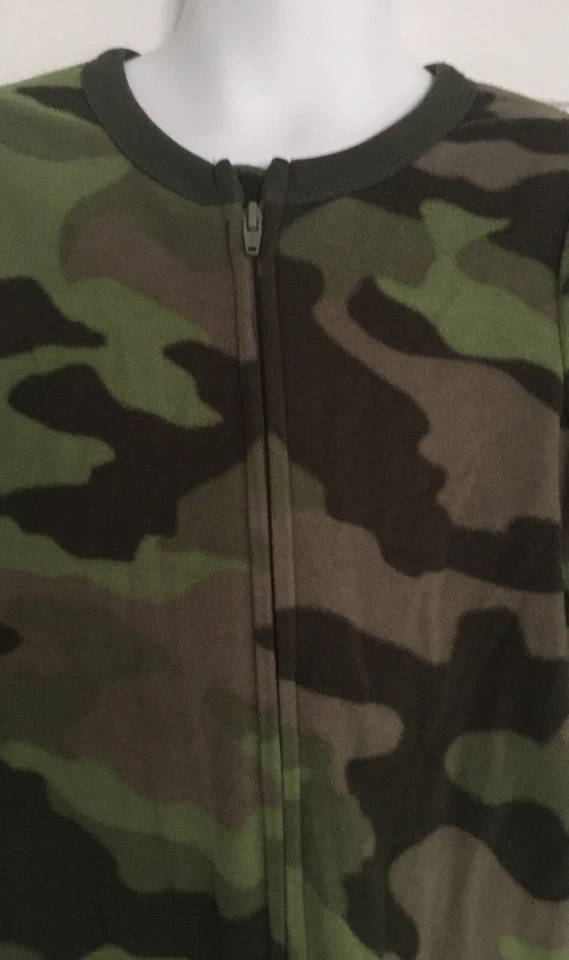 NUEVO CON ETIQUETAS Saltar Frijoles Manta Dormir Vellón Verde Camuflaje Niños Pies Talla 4 Foto 2 de 4