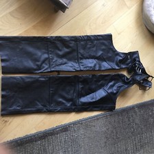 Harley Davidson Leather Chaps NEW Worn 1 Time! Size Small Made In The USA