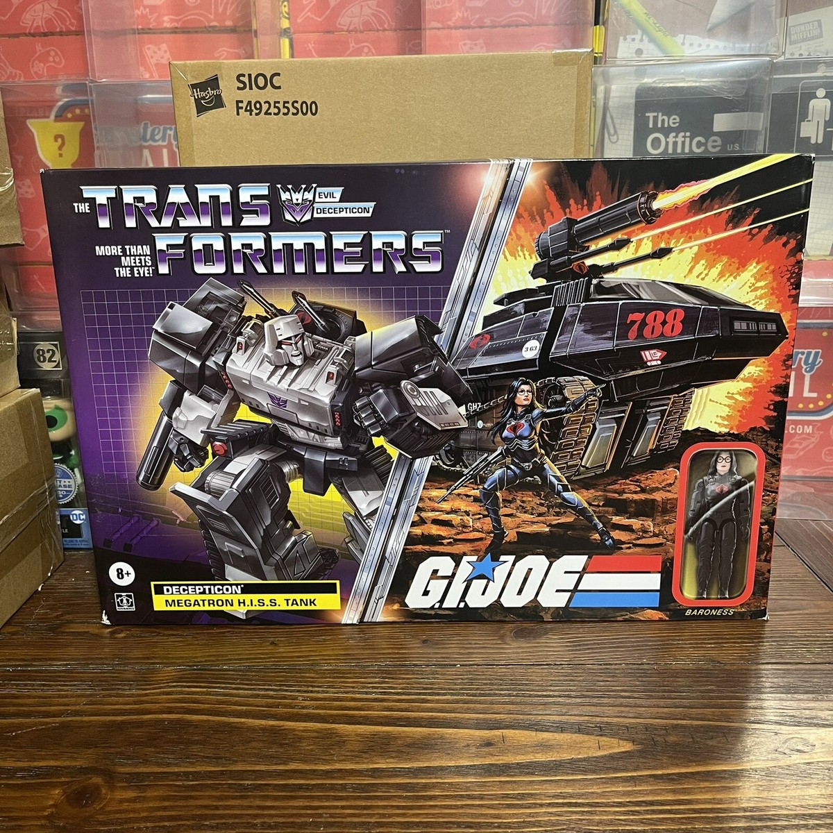 希少新品Transformers Megatron H.I.S.S. Tank Transformers Collaborative Megatron H.I.S.S. Tank with Cobra