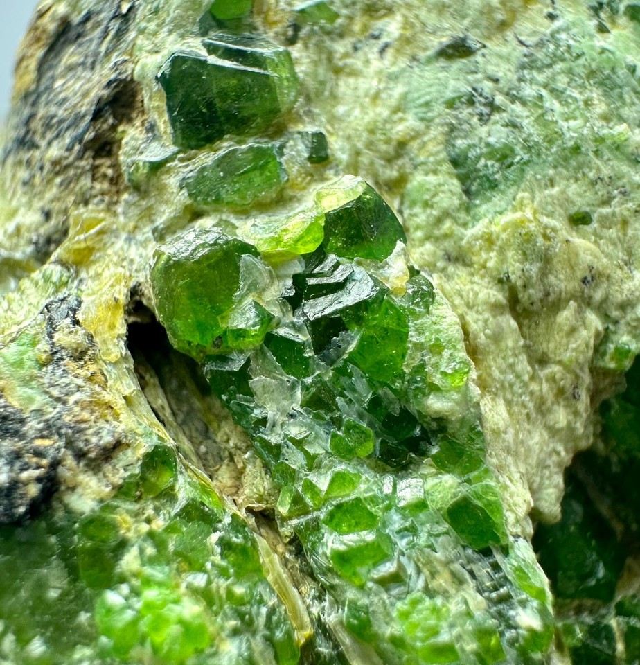 266 Ct. Rarest !! Top Green Demantoid Crystals On Matrix From