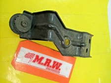 TOP BRACKET MOUNT BUSHING AC A/C CONDENSER LEFT DRIVER SIDE LH L for 03-08 PILOT