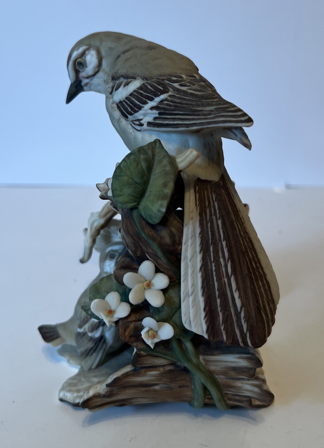 Picture 2 of 6