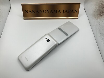 KYOCERA GRATINA 4G KYF39 Android Flip Phone Keitai White