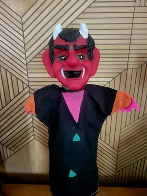 ANCIENNE MARIONNETTE LE DIABLE SATAN VINTAGE DISNEY - Photo 1/4